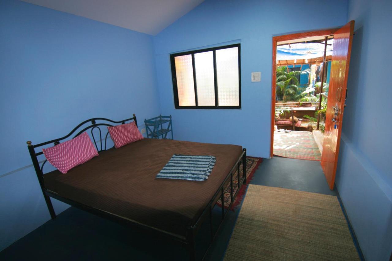 Rudra Holidays Guest House Арамбол Екстериор снимка